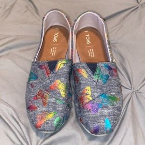 TOMS butterfly 🦋 slip ons